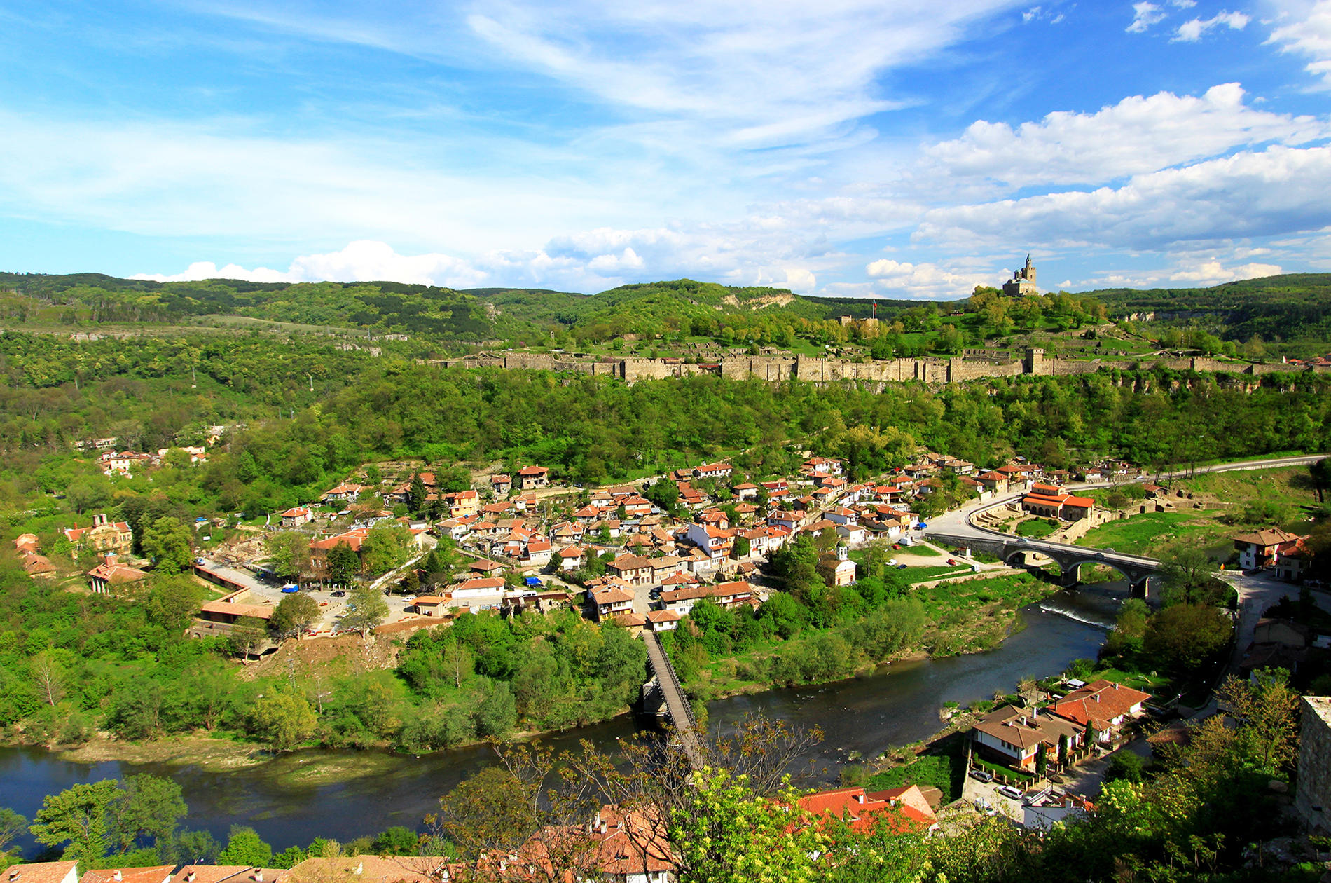 Veliko Tarnovo(ヴェリコ・タルノヴォ・Bulgaria).jpg